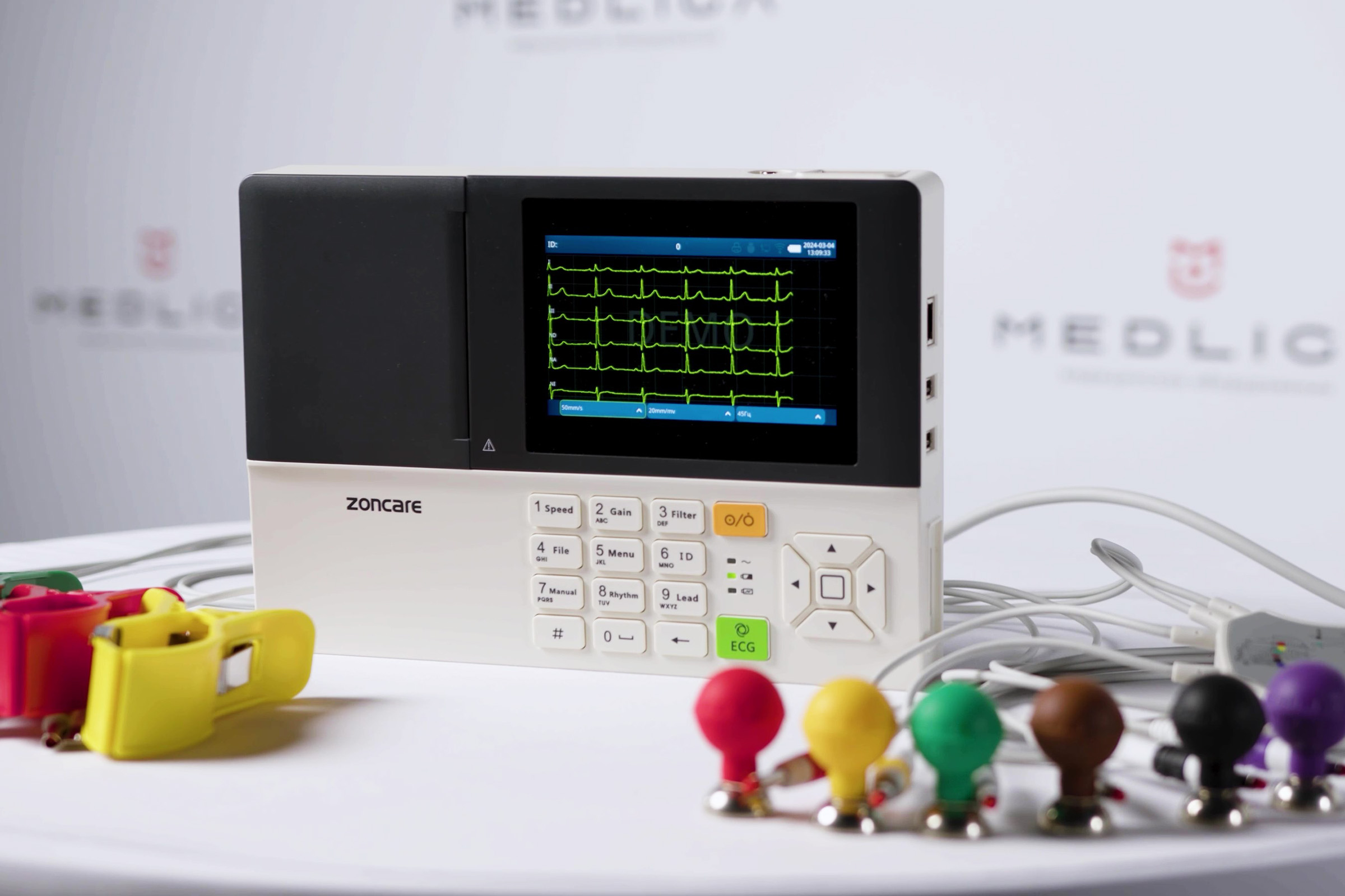 Видеообзор кардиографа Zoncare iMAC-300